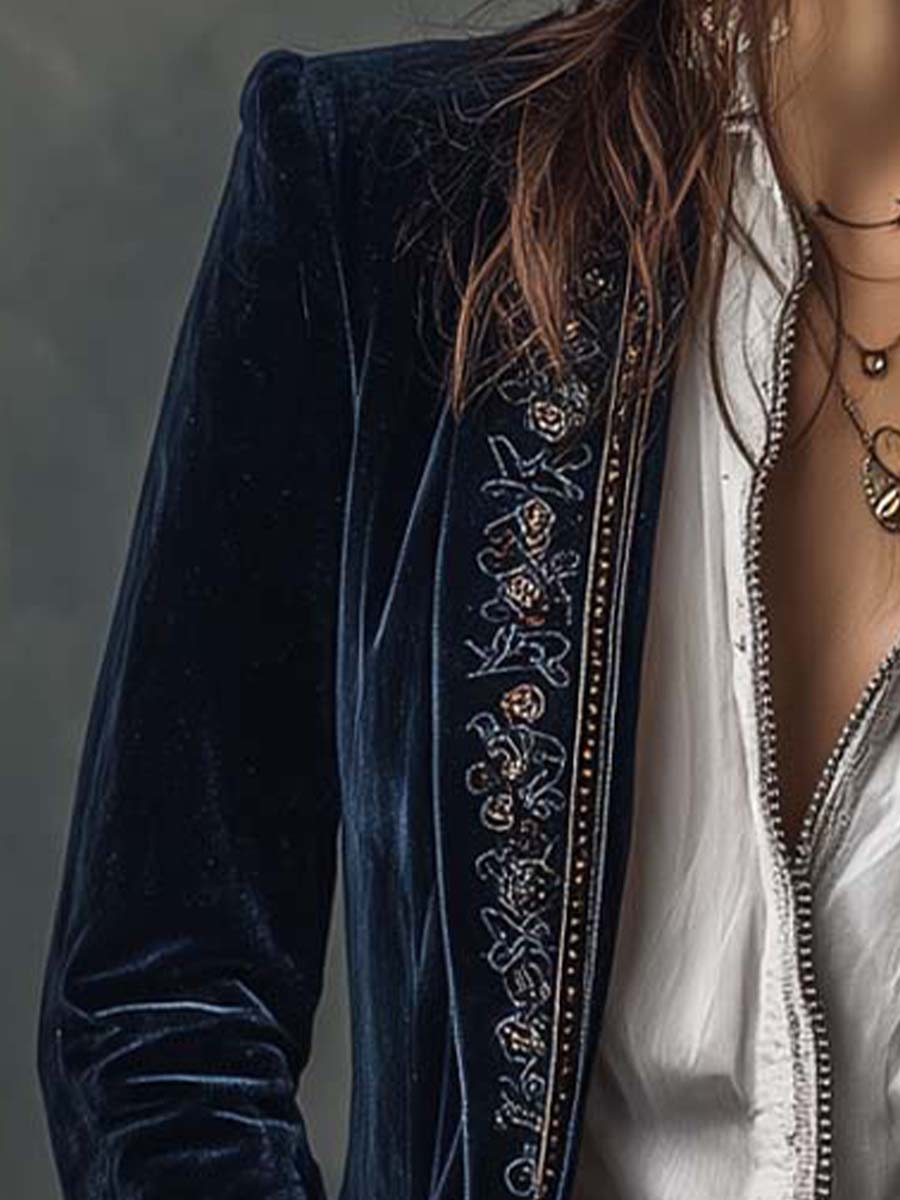 AMELIA™ | Embroidered Tailored Statement Jacket
