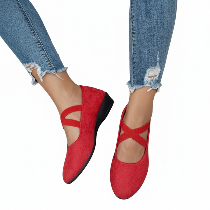 MONIQUE™ | Comfortable Closed Wedge Shoes